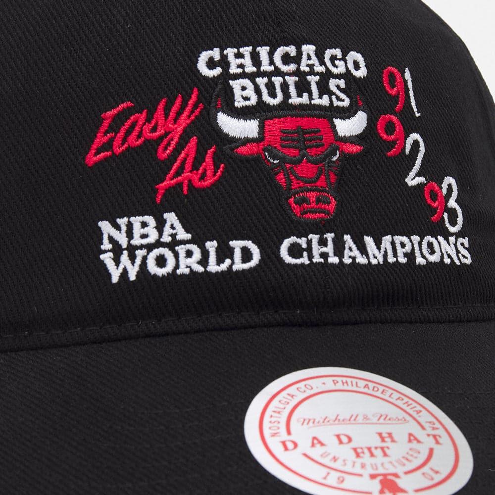 Mitchell And Ness Caps Chicago Bulls Mitchell & Ness NBA Easy As Champs Strapback Dad Hat - Black