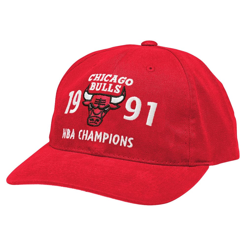 Mitchell And Ness Caps Chicago Bulls Mitchell & Ness NBA Finals History Pre-Curved Deadstock Snapback Hat - Red