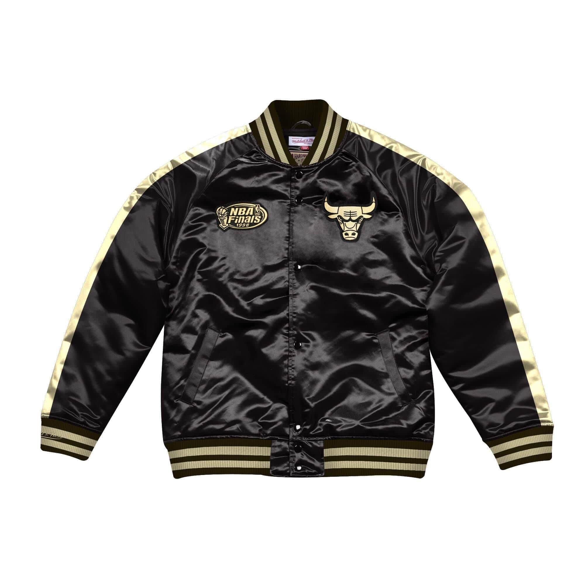 Mitchell And Ness Jackets Chicago Bulls Mitchell & Ness NBA Gold Blocked Satin Jacket - Black