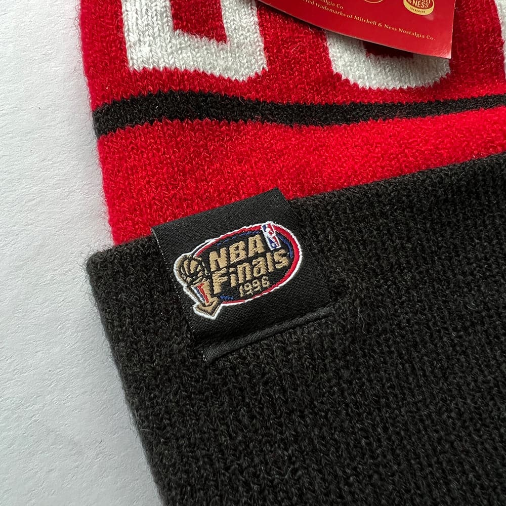 Mitchell And Ness Beanies Chicago Bulls Mitchell & Ness NBA HWC Colour Knit Beanie - Red