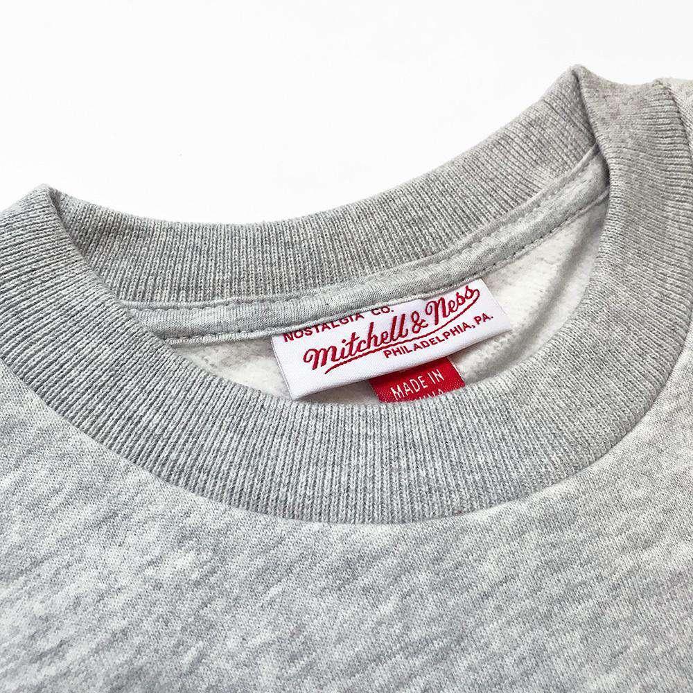 Mitchell And Ness Jumpers Chicago Bulls Mitchell & Ness NBA Playoff Win 2 Crew Jumper - Grey