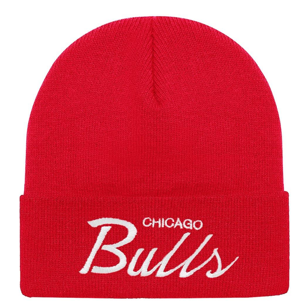 Mitchell And Ness Beanies Chicago Bulls Mitchell & Ness NBA Script Cuff Knit Beanie - Red