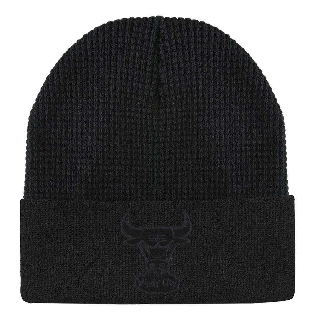 Mitchell And Ness Beanies Chicago Bulls Mitchell & Ness NBA Waffle Cuff Knit Beanie - Black
