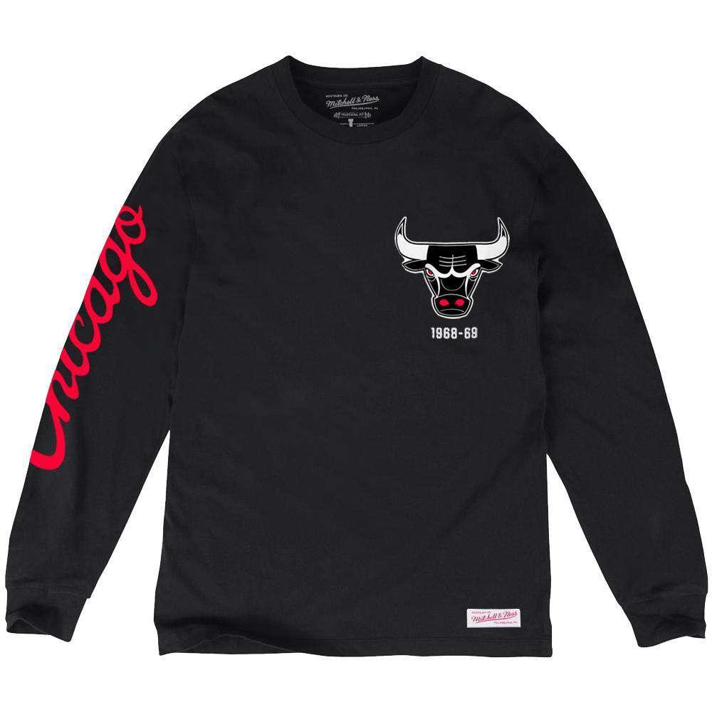 Mitchell And Ness Long Sleeve Tees Chicago Bulls Mitchell & Ness NBA Wordmark Long Sleeve T-Shirt - Black
