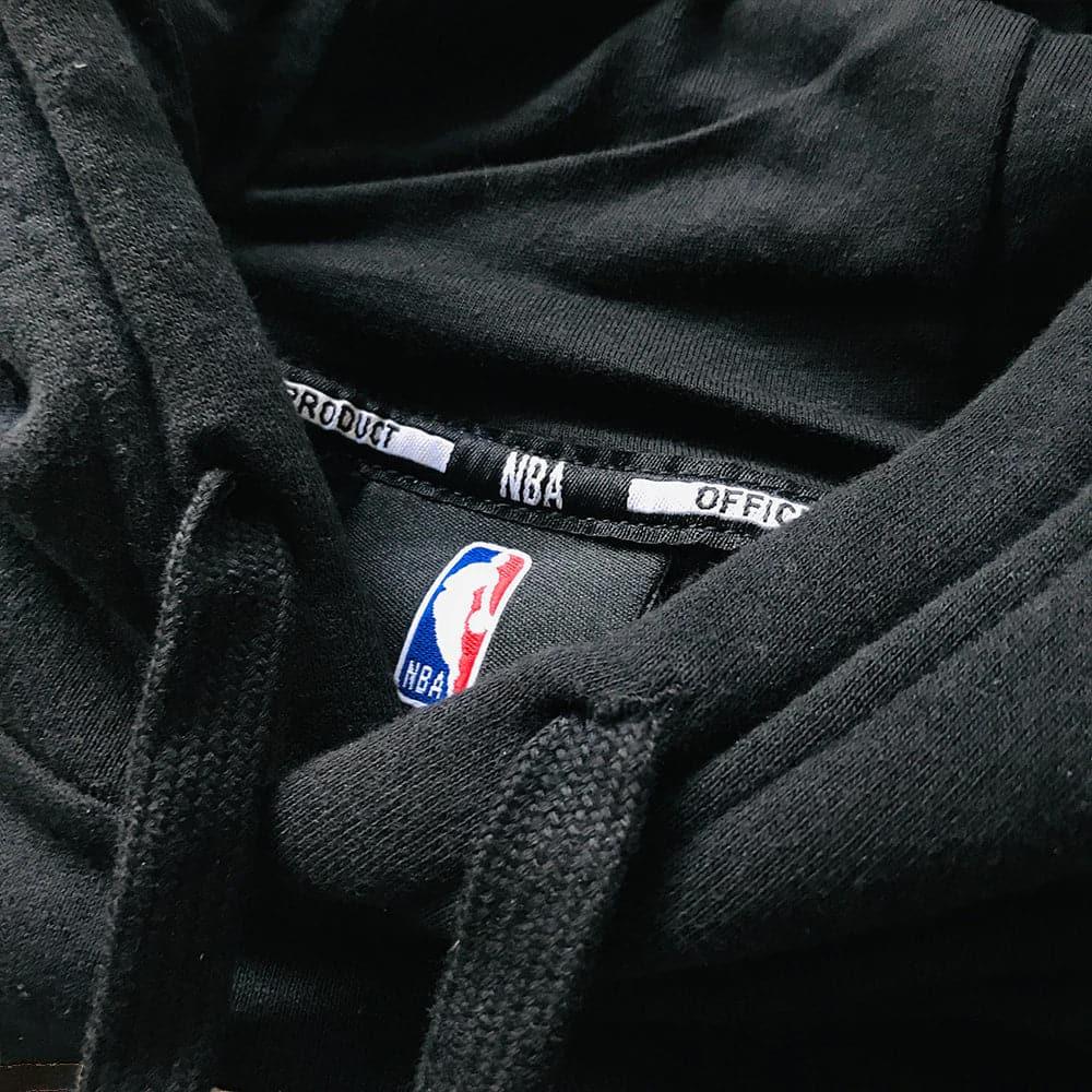 NBA Essentials Jumpers Chicago Bulls NBA Essentials Logo Hoodie Jumper - Black
