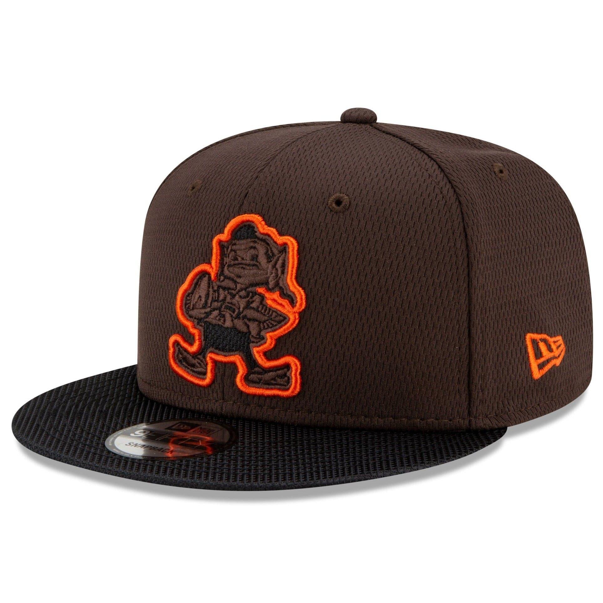 New Era Caps Cleveland Browns New Era NFL 2021 Sideline Road 9FIFTY Snapback Hat - Black