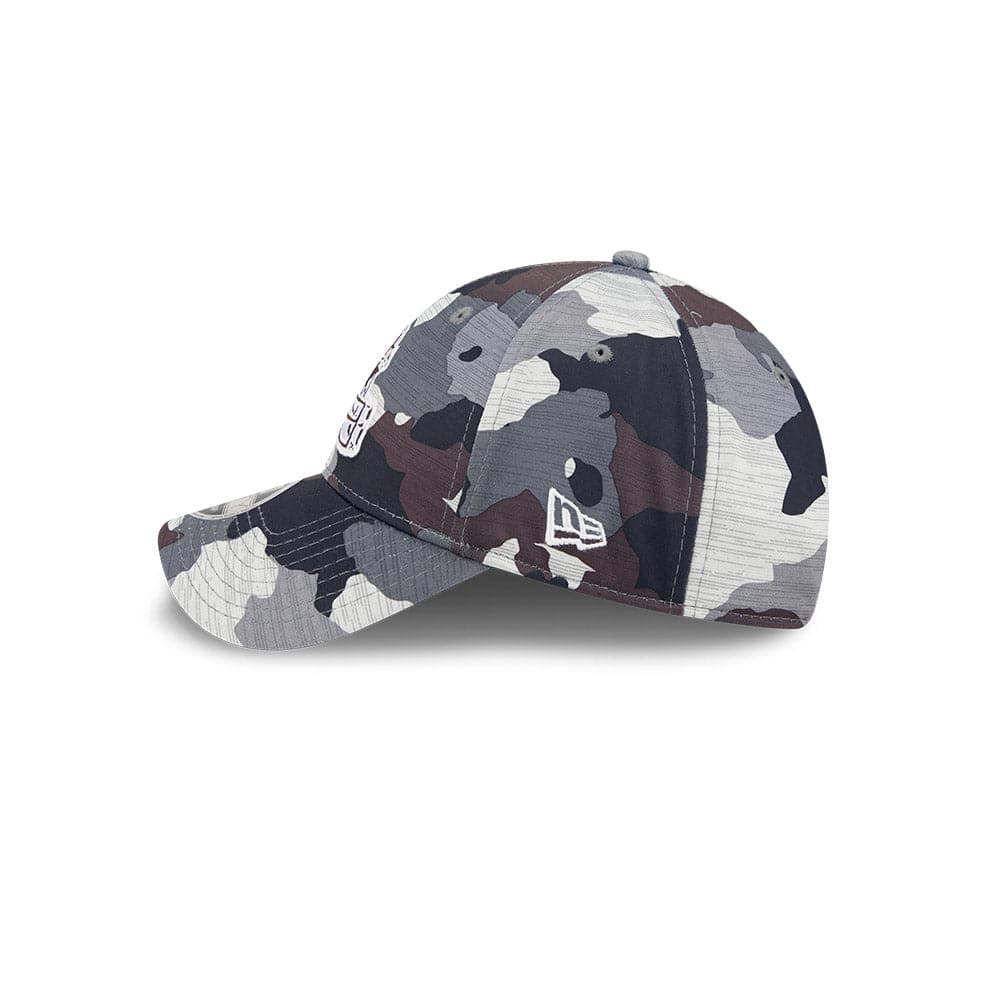New Era Caps Cleveland Browns New Era NFL 22 Training Camp 9FORTY Stretch Snap Hat - Camo