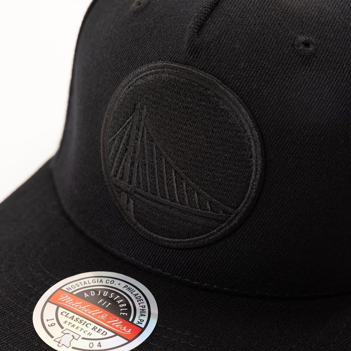 Mitchell And Ness Caps Golden State Warriors Mitchell & Ness NBA Black On Black Classic Red Snapback Hat
