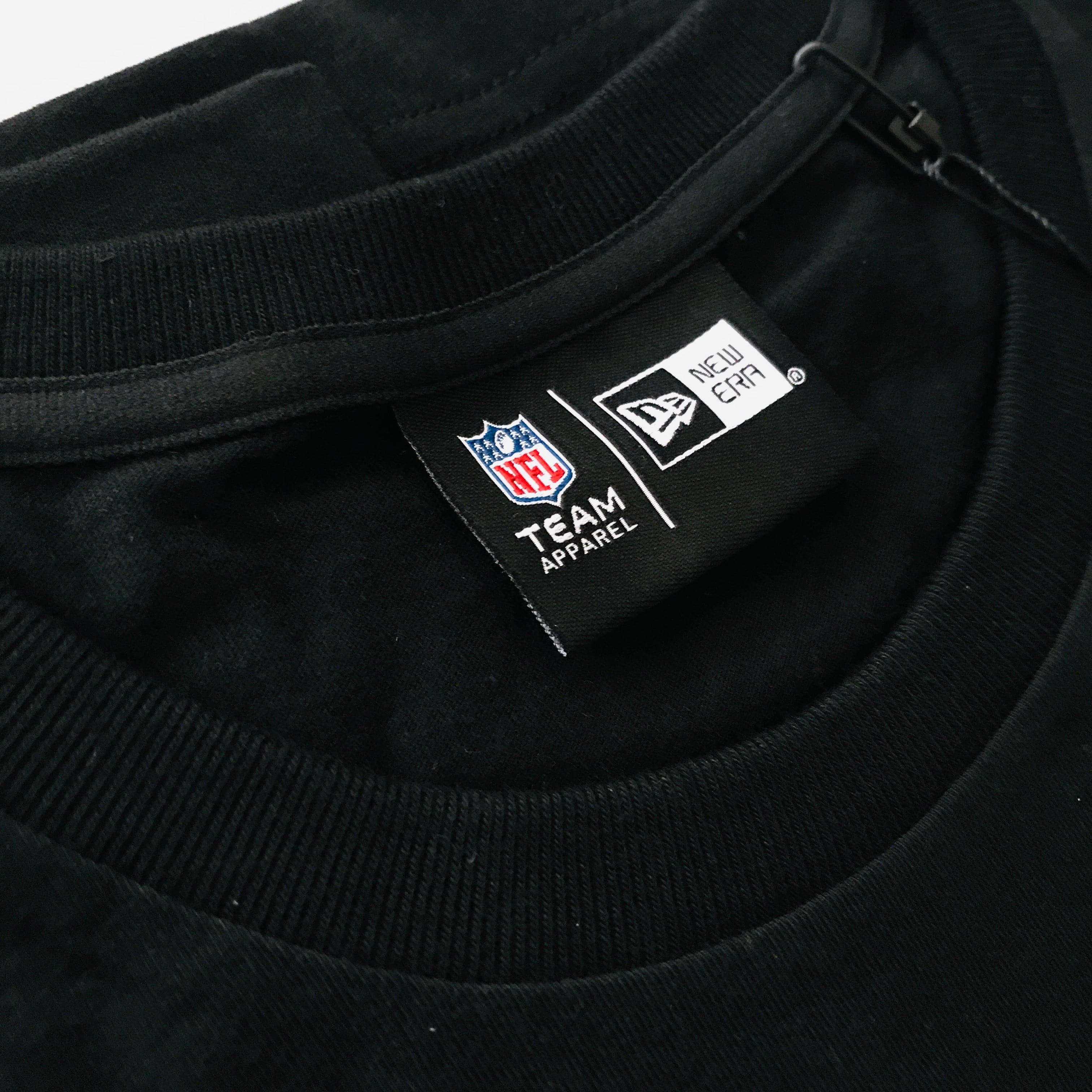 New Era T-Shirts Kansas City Chiefs New Era NFL Helmet Arch T-Shirt - Black