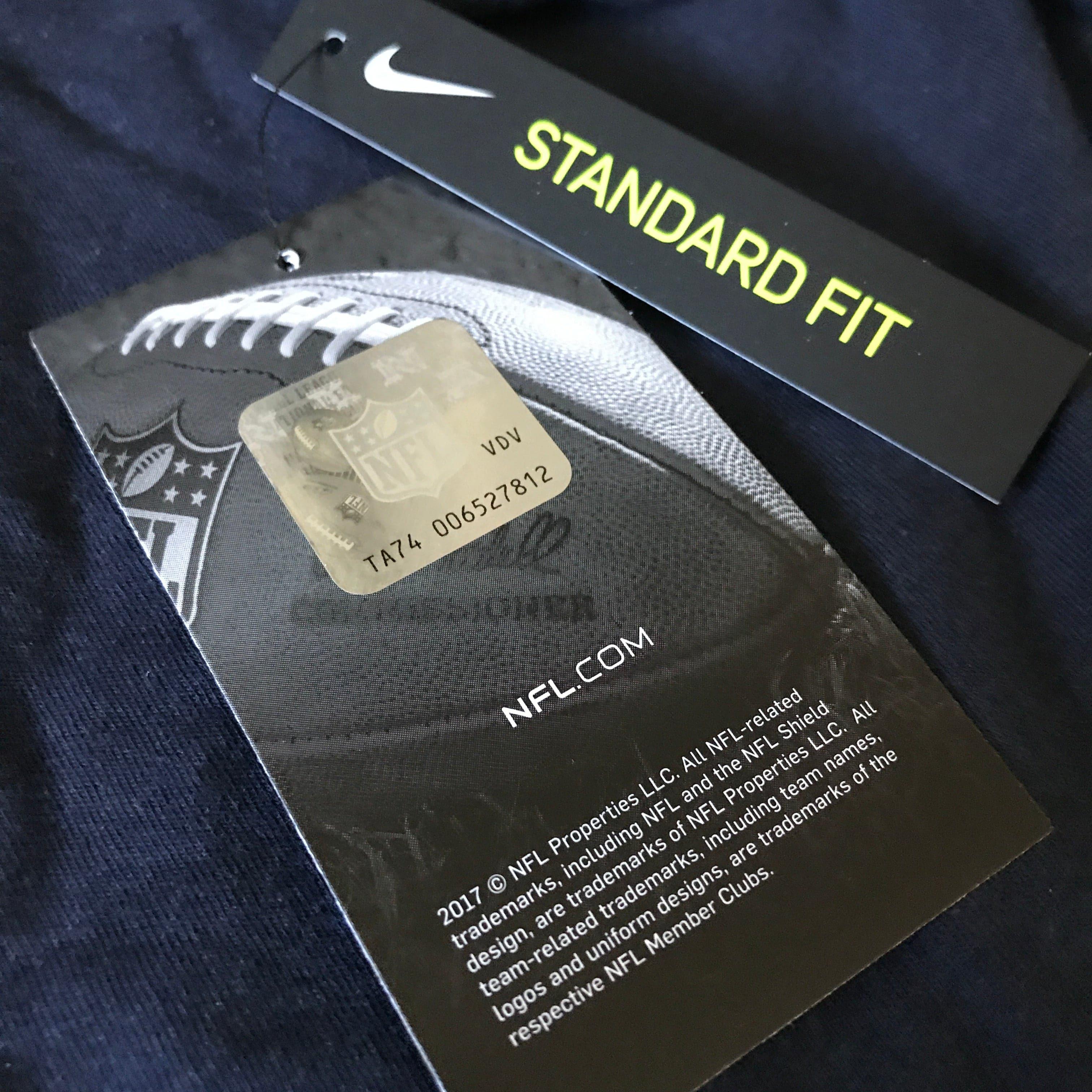 Nike T-Shirts Khalil Mack Chicago Bears Nike NFL Player Essential T-Shirt - Navy