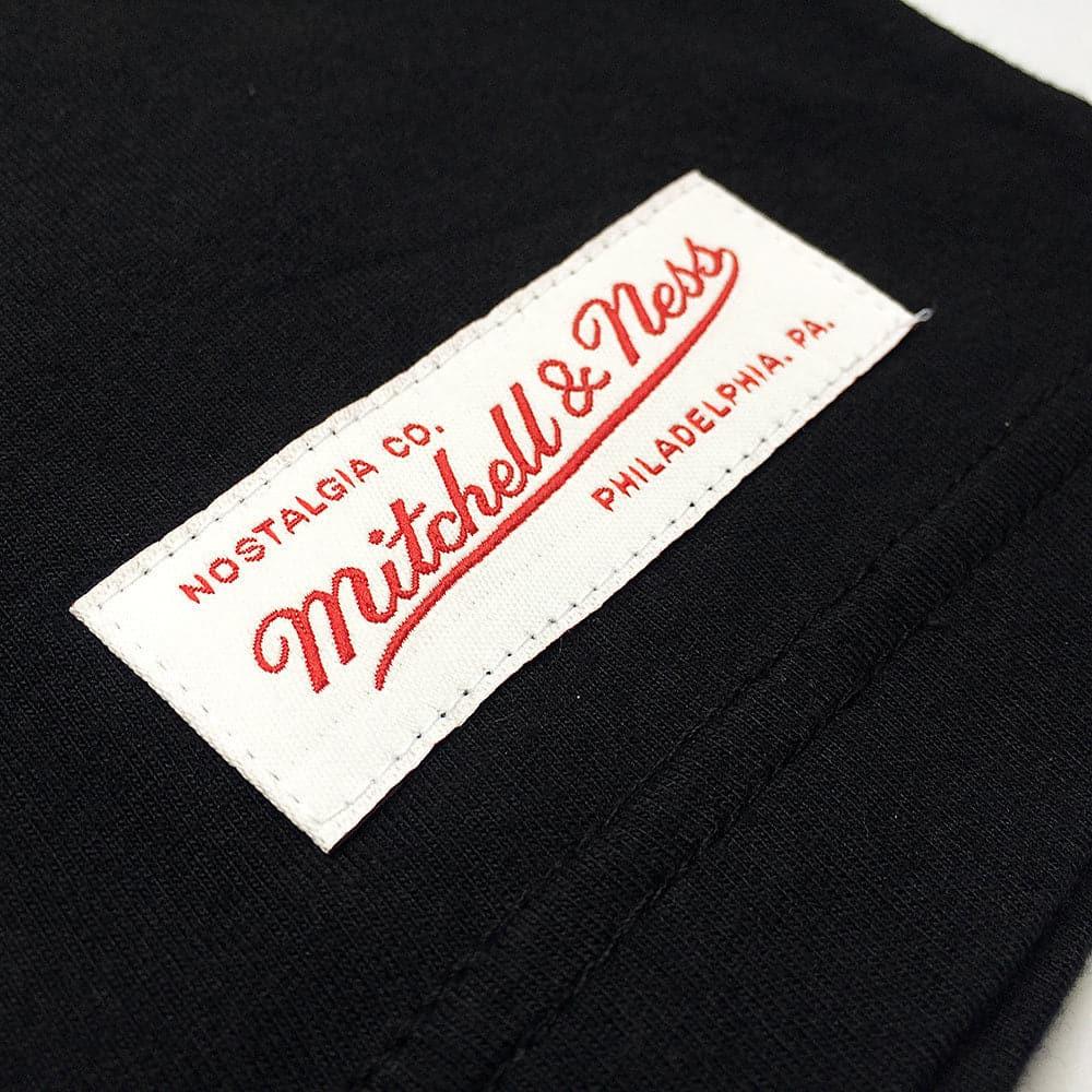 Mitchell And Ness T-Shirts Las Vegas Raiders Mitchell & Ness NFL Retro Repeat Muscle T-Shirt - Black