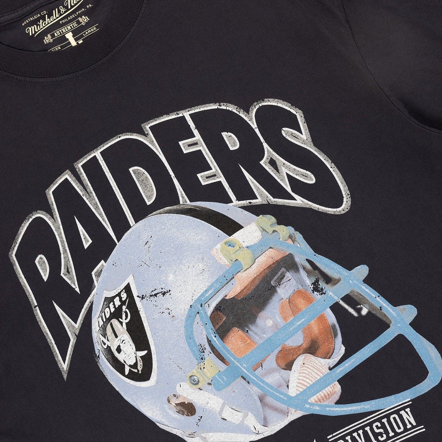 Mitchell And Ness T-Shirts Las Vegas Raiders Mitchell & Ness NFL Throwback Helmet Vintage T-Shirt - Faded Black