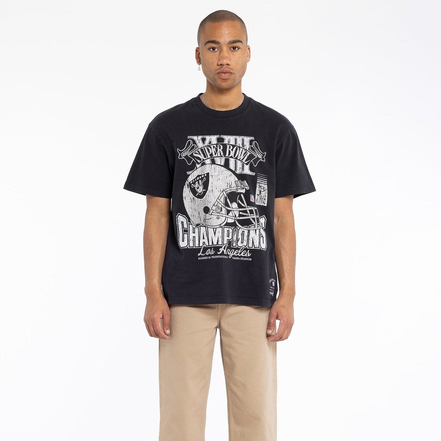 Mitchell And Ness T-Shirts Las Vegas Raiders Mitchell & Ness NFL XVIII Champs Vintage T-Shirt - Faded Black