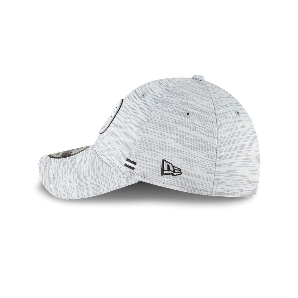 New Era Caps Las Vegas Raiders New Era NFL 2020 Sideline 39THIRTY Flex Fit Curve Hat - Grey