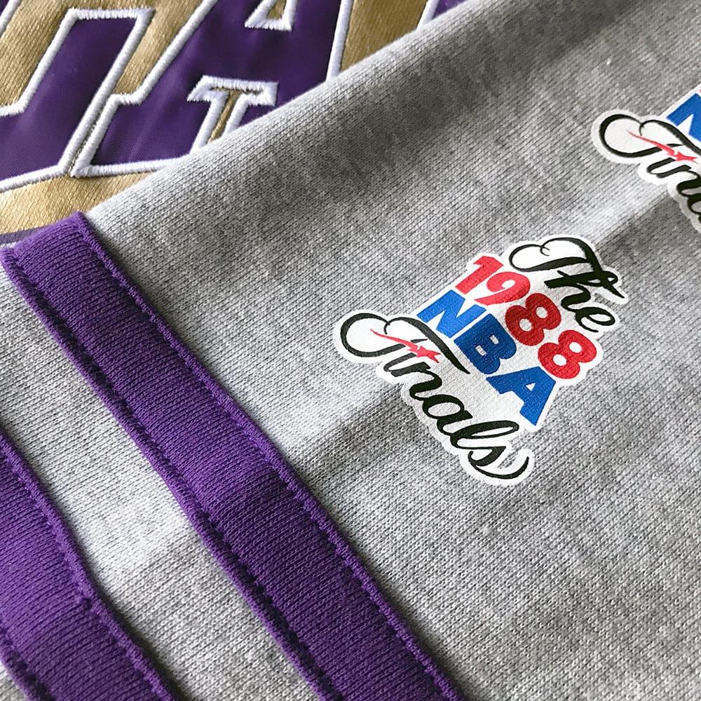 Mitchell And Ness Jumpers Los Angeles Lakers Mitchell & Ness NBA All Over Champs Premium Crew Jumper - Grey