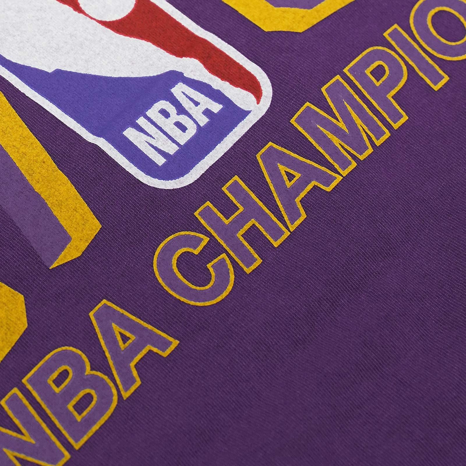 Mitchell And Ness T-Shirts Los Angeles Lakers Mitchell & Ness NBA HWC Back To Back Vintage T-Shirt - Faded Purple