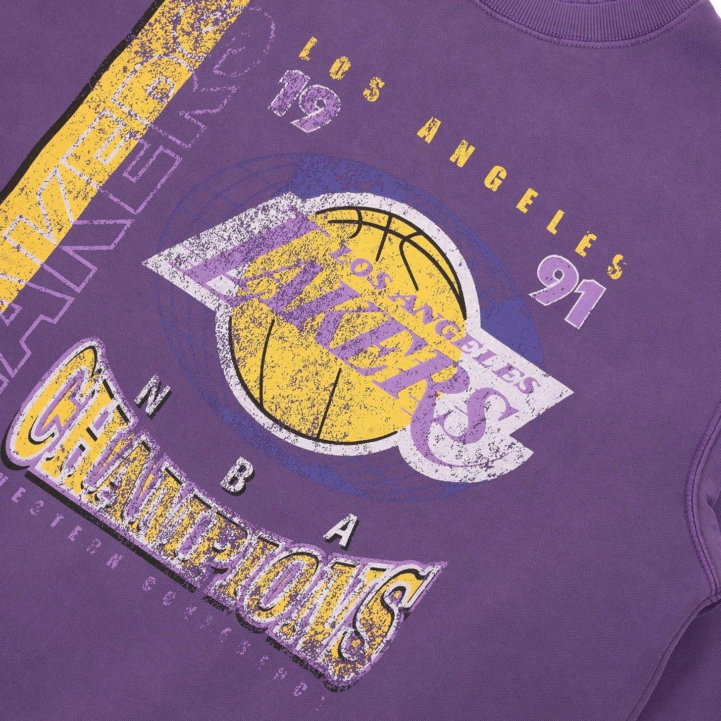 Mitchell And Ness Jumpers Los Angeles Lakers Mitchell & Ness NBA Road To Victory Vintage Crew Jumper - Faded Purple