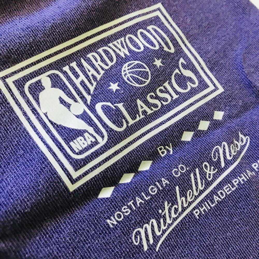 Mitchell And Ness T-Shirts Los Angeles Lakers Mitchell & Ness NBA Vintage 2001 Champs T-Shirt - Faded Purple
