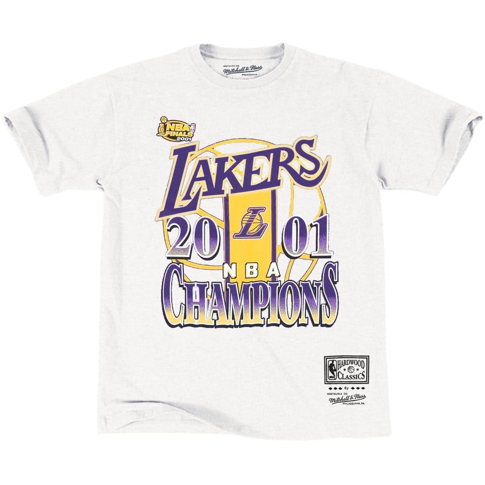 Mitchell And Ness T-Shirts Los Angeles Lakers Mitchell & Ness NBA Vintage 2001 Champs T-Shirt - Vintage White
