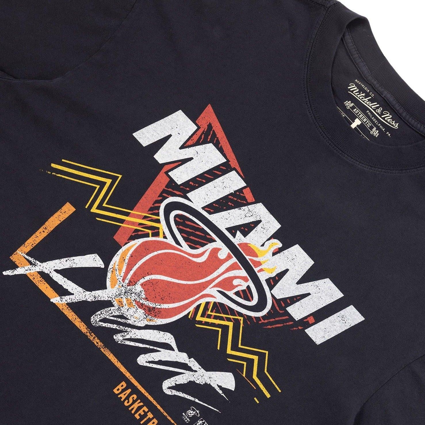 Mitchell And Ness T-Shirts Miami Heat Mitchell & Ness NBA Abstract Vintage T-Shirt - Vintage Black