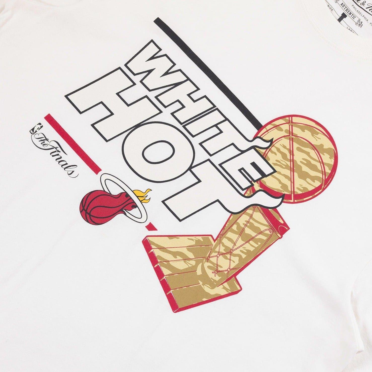 Mitchell And Ness T-Shirts Miami Heat Mitchell & Ness NBA White Hot Finals Vintage T-Shirt - Vintage White