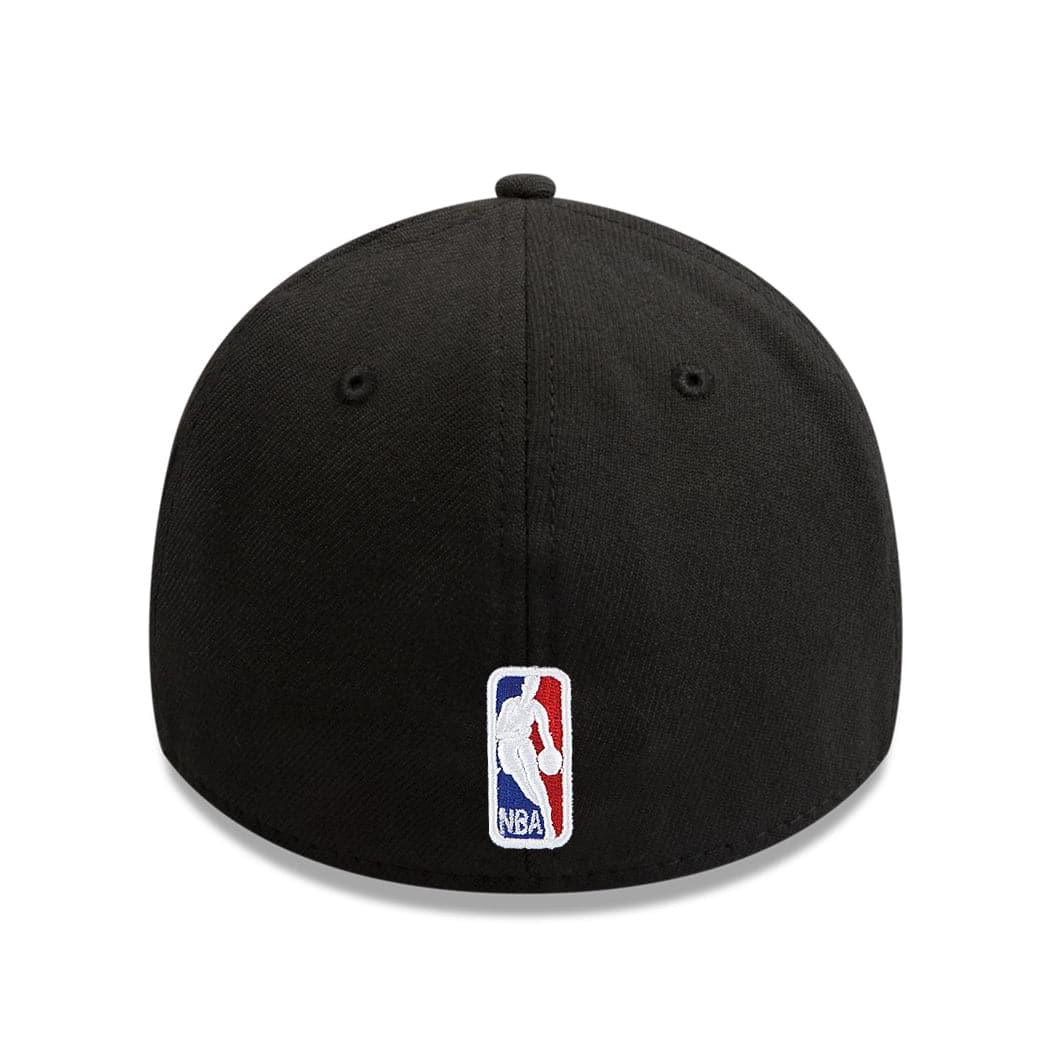 New Era Caps Miami Heat New Era NBA Team 39THIRTY Flex Fit Curve Hat - Black