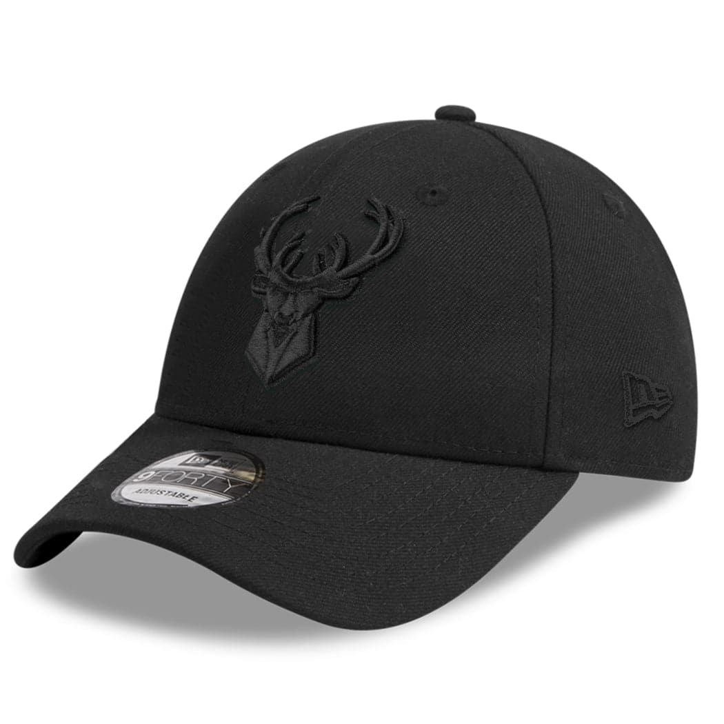 New Era Caps Milwaukee Bucks New Era NBA Black On Black 9FORTY Snapback Hat