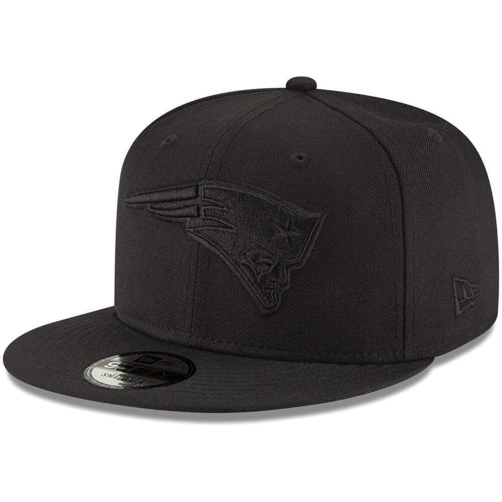 New Era Caps New England Patriots New Era NFL Black On Black 9FIFTY Snapback Hat - Black