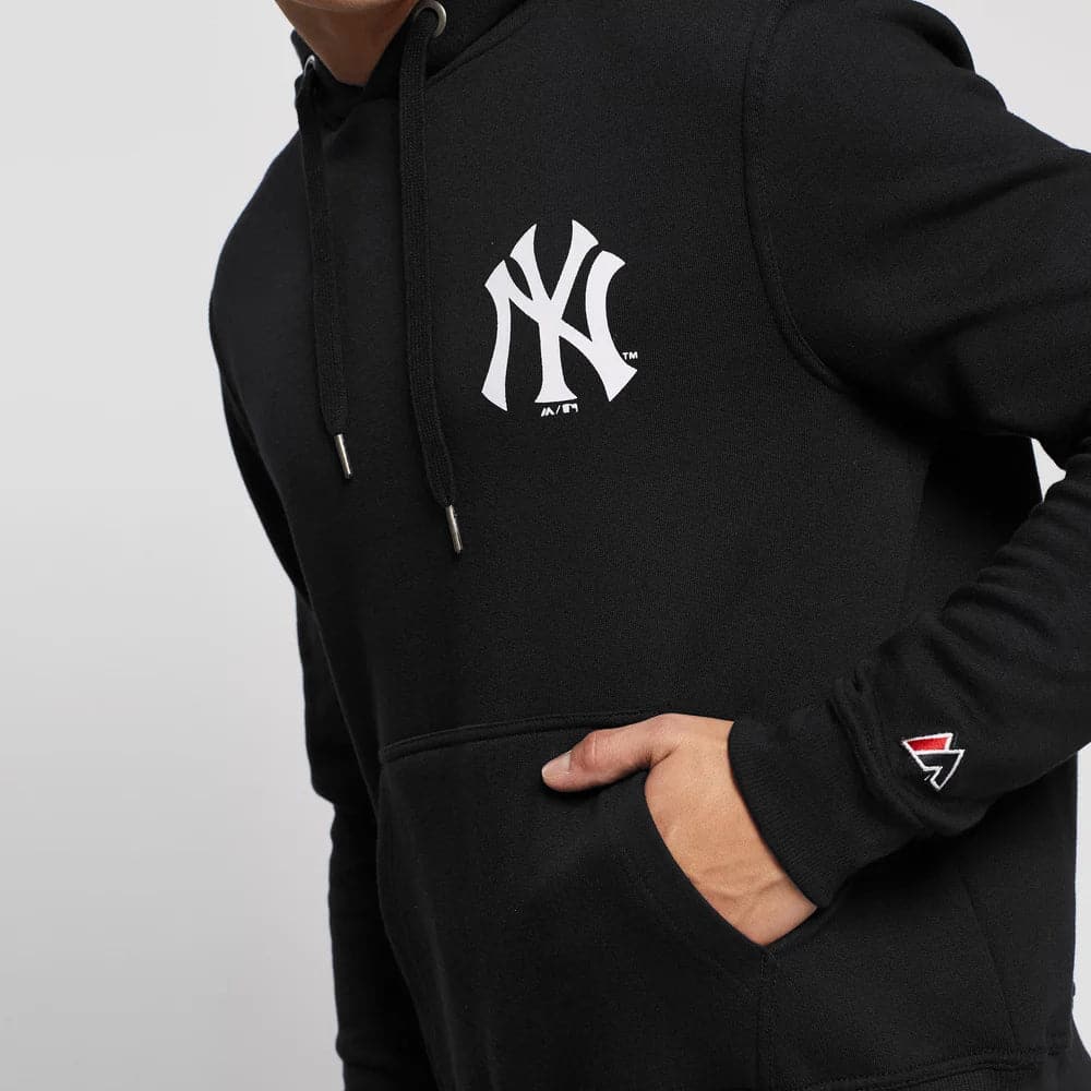 Majestic Athletic Jumpers New York Yankees Majestic MLB The Duke Hoodie Jumper - Black