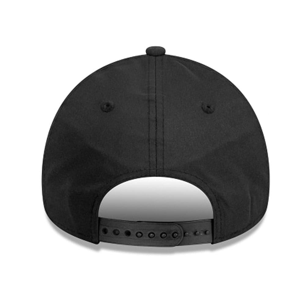 New Era Caps New York Yankees New Era MLB Black On Black Prolight 9FORTY A-Frame Curve Hat