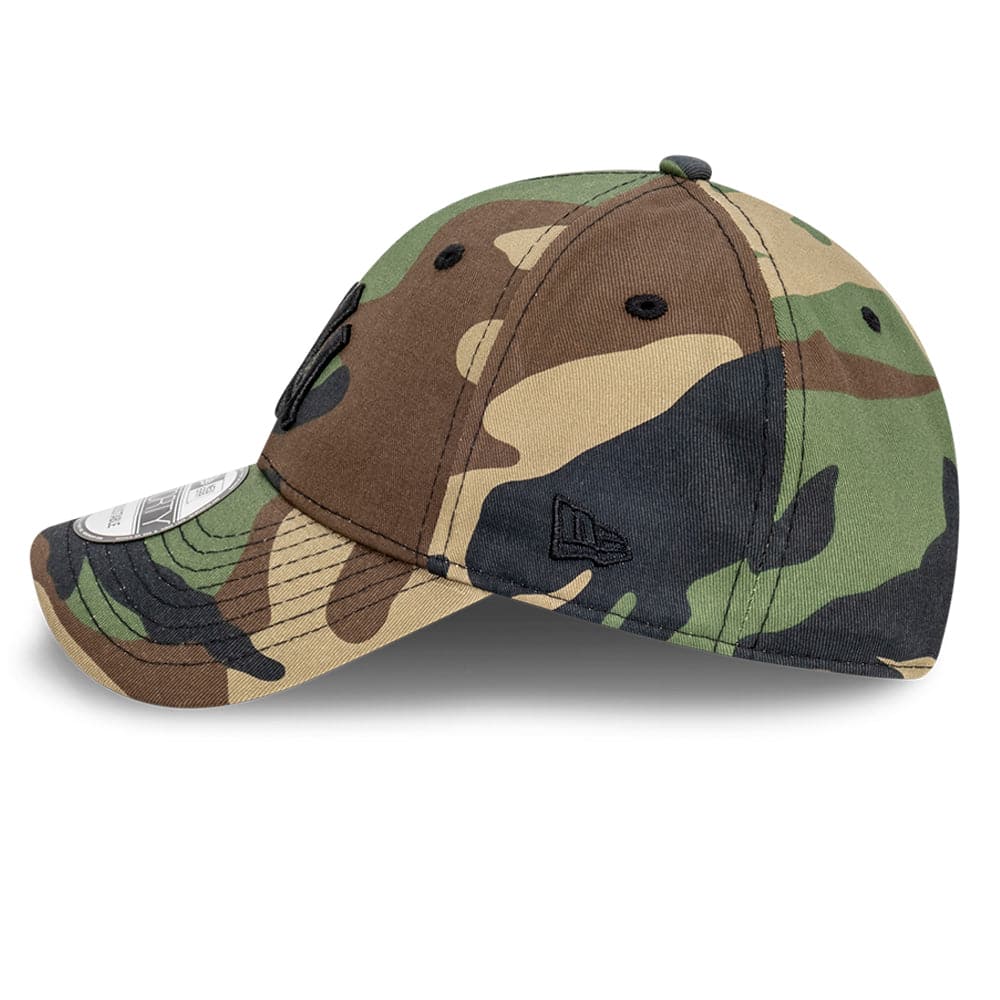 New Era Caps New York Yankees New Era MLB Black Tonal 9FORTY Snapback Curve Hat - Camo