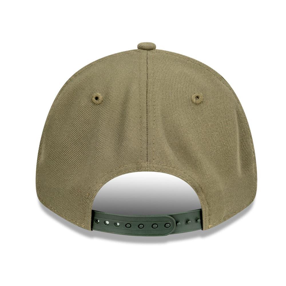 New Era Caps New York Yankees New Era MLB Black Tonal 9FORTY Snapback Curve Hat - Olive