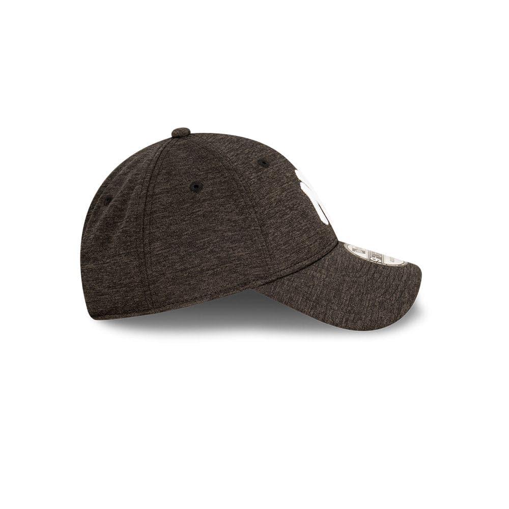 New Era Caps New York Yankees New Era MLB Team Shadow Tech 9FORTY Cloth Strap Hat - Graphite