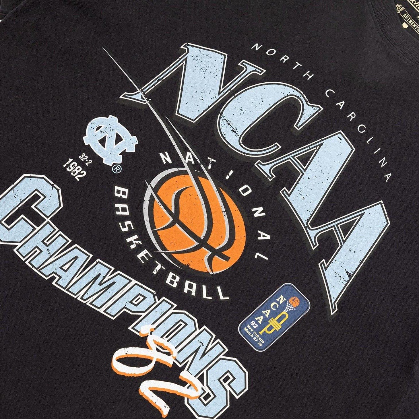 Mitchell And Ness T-Shirts North Carolina Tar Heels Mitchell & Ness NCAA 82 Champs Vintage T-Shirt - Vintage Black