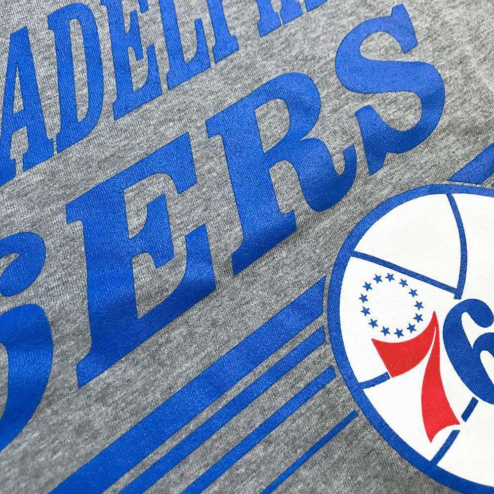 Mitchell And Ness T-Shirts Philadelphia 76ers Mitchell & Ness NBA Spin Move T-Shirt - Grey