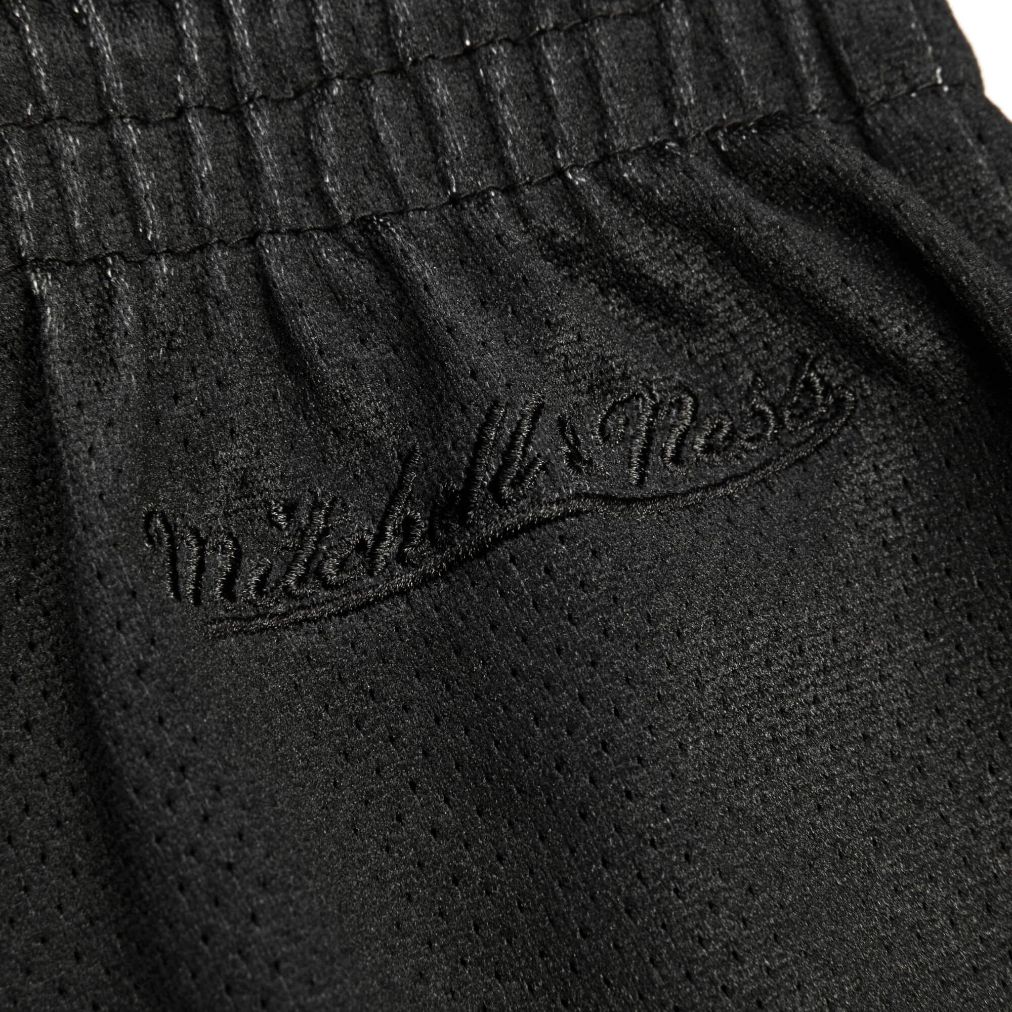 Mitchell And Ness Shorts Philadelphia Eagles Mitchell & Ness NFL Big Face 3.0 Swingman Shorts - Black