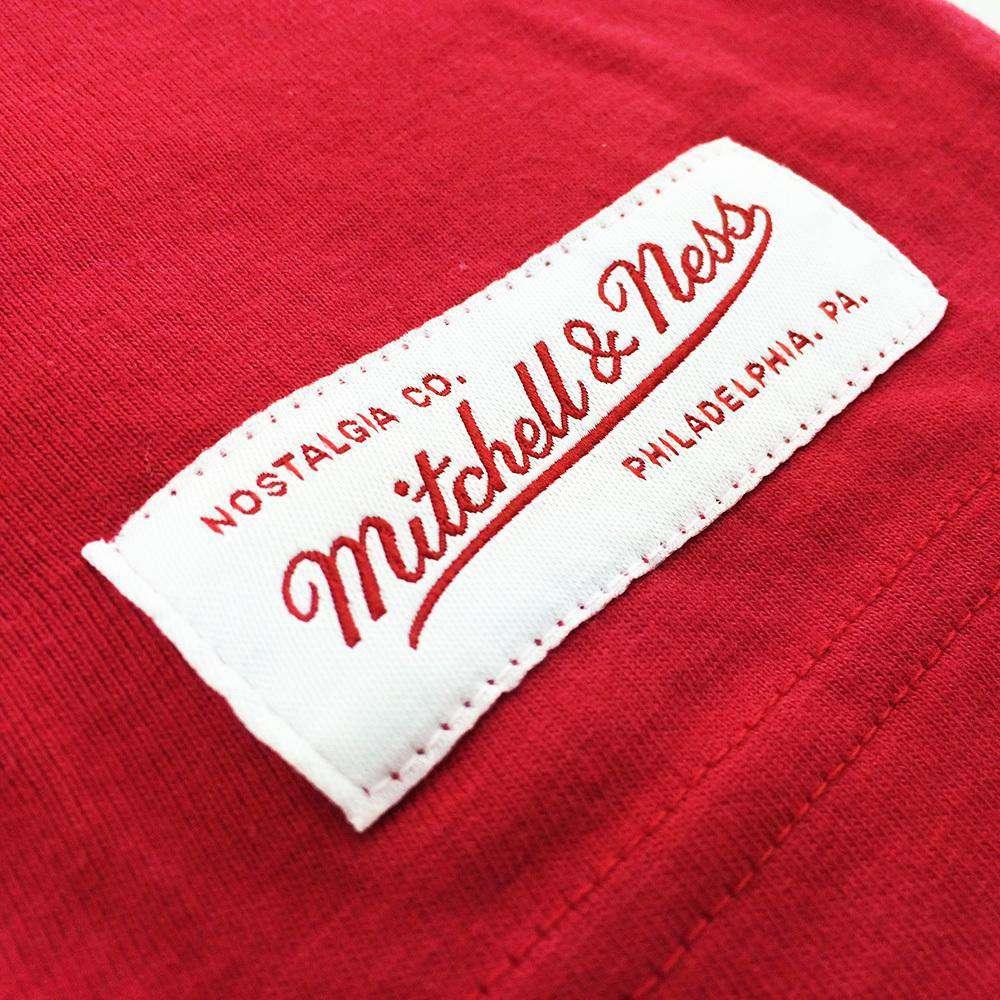 Mitchell And Ness T-Shirts Scottie Pippen Chicago Bulls Mitchell & Ness NBA Player T-Shirt - Red