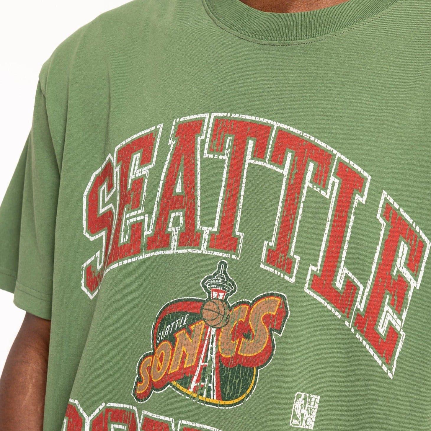 Mitchell And Ness T-Shirts Seattle Supersonics Mitchell & Ness NBA HWC Ivy Arch Vintage T-Shirt - Faded Green