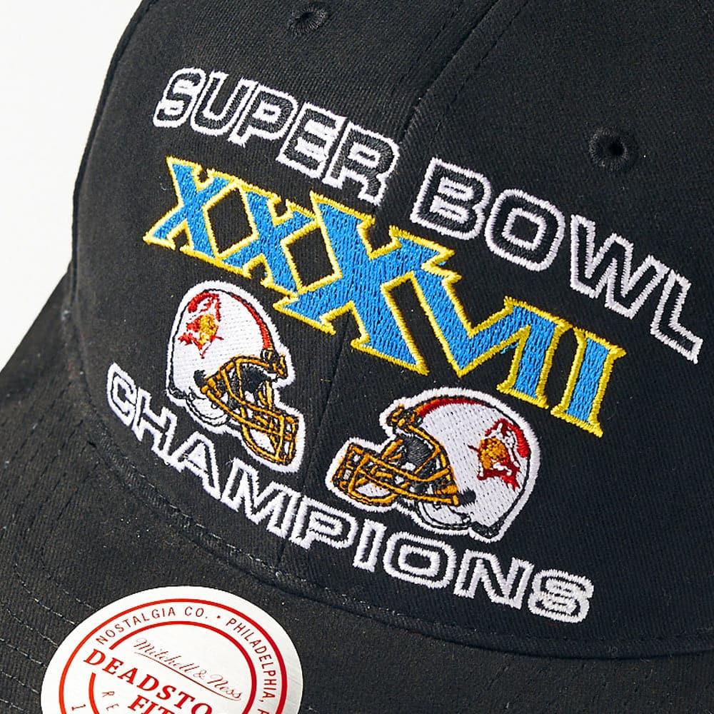Mitchell And Ness Caps Tampa Bay Buccaneers Mitchell & Ness NFL Super Bowl Champs Deadstock Snapback Hat - Black