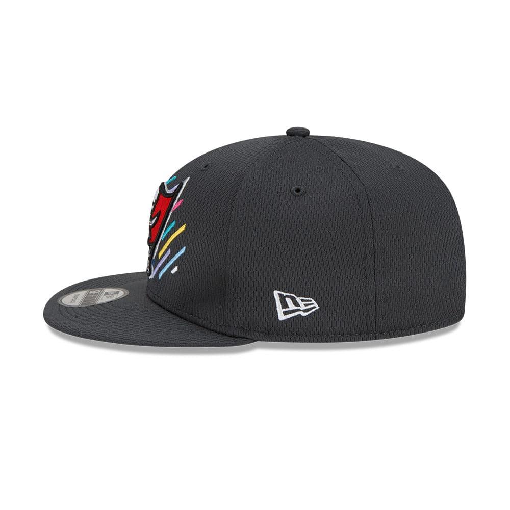 New Era Caps Tampa Bay Buccaneers New Era NFL 2021 Crucial Catch 9FIFTY Snapback Hat - Steel