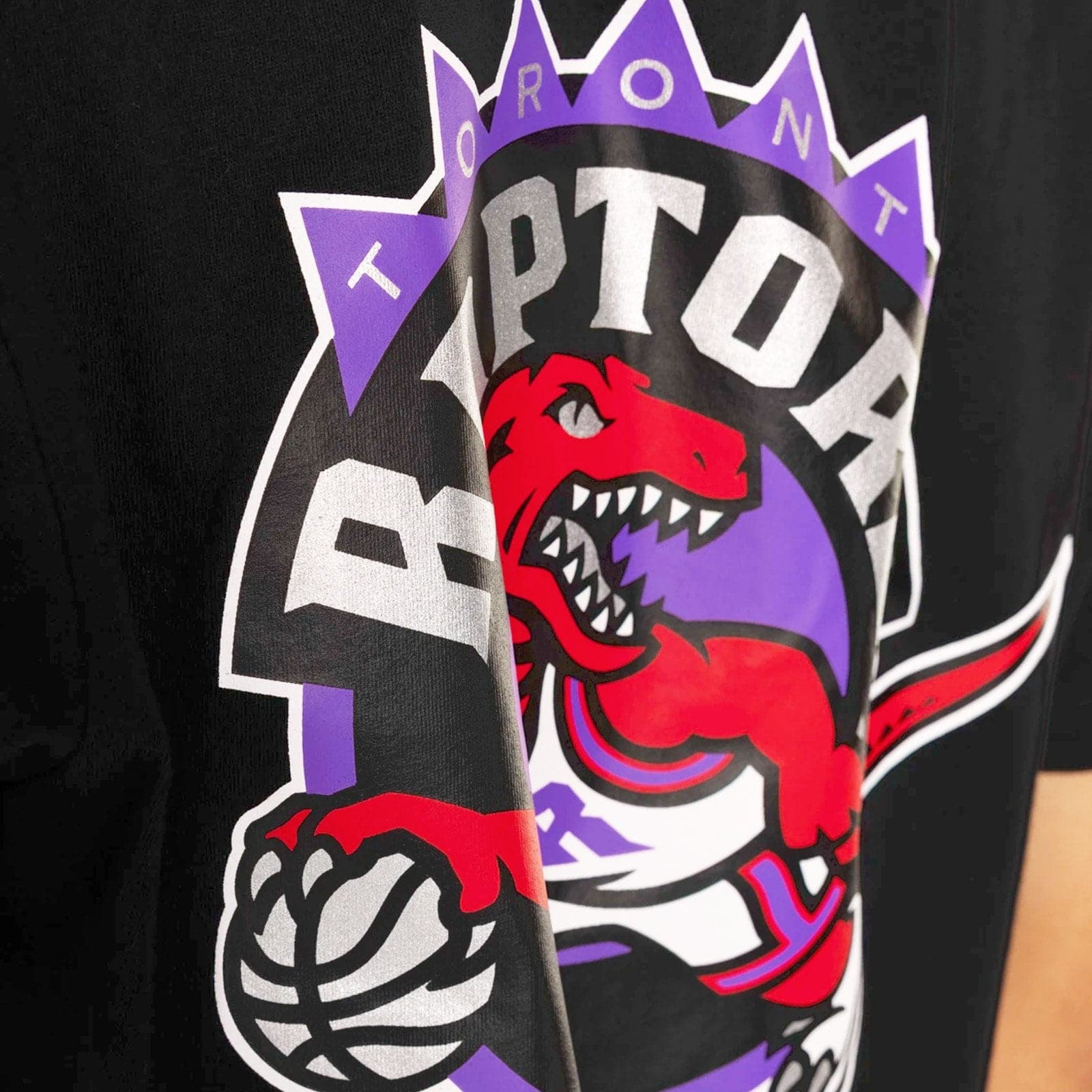 Mitchell And Ness T-Shirts Toronto Raptors Mitchell & Ness NBA Retro Repeat T-Shirt - Black