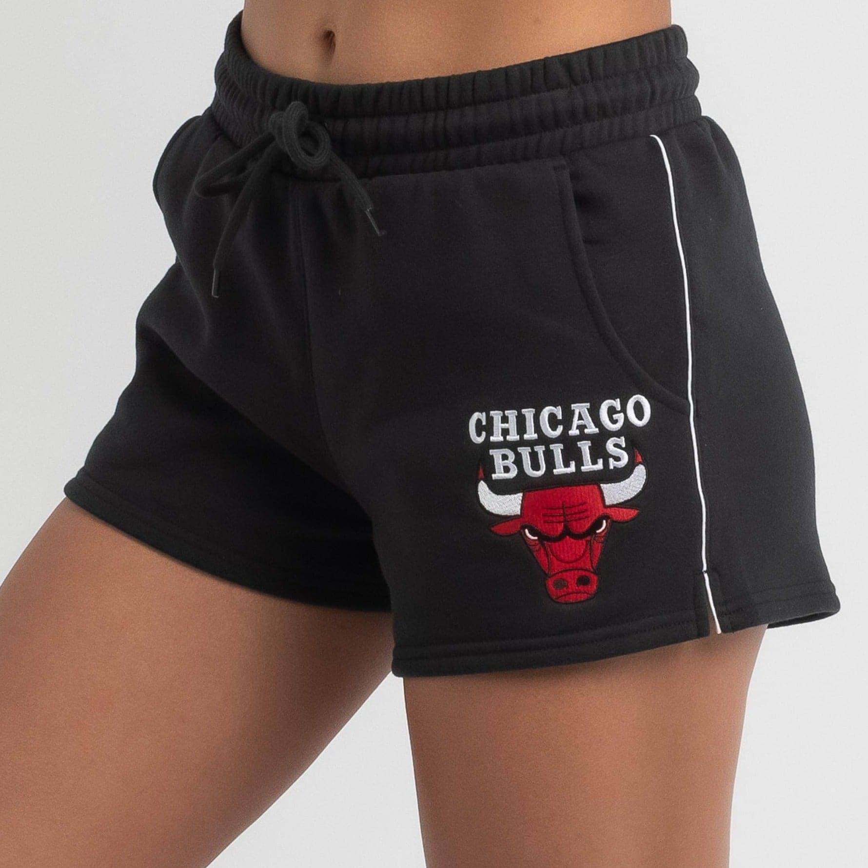 Mitchell And Ness Shorts Womens Chicago Bulls Mitchell & Ness NBA Team Courtney Short Shorts - Faded Black