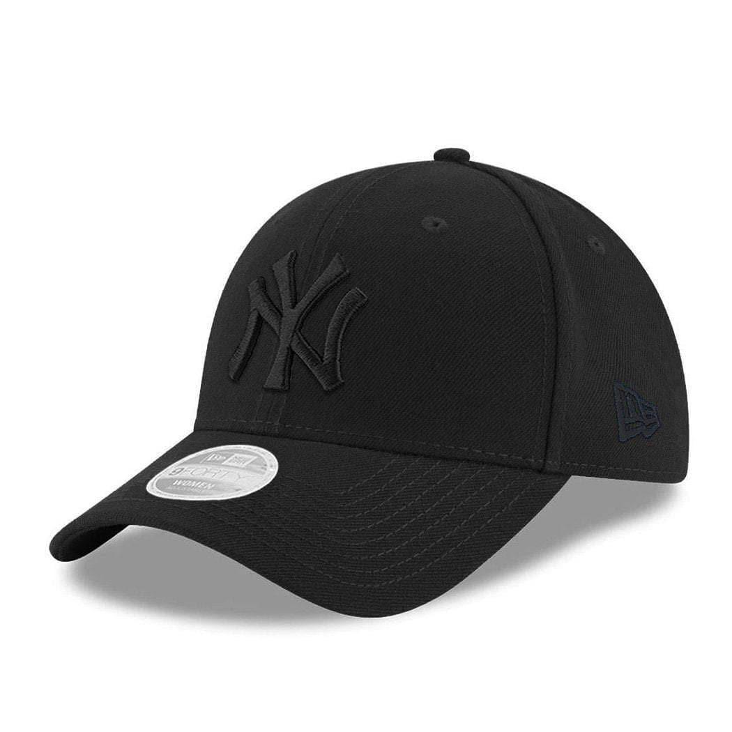 New Era Caps Womens New York Yankees New Era MLB Black On Black 9FORTY Hat