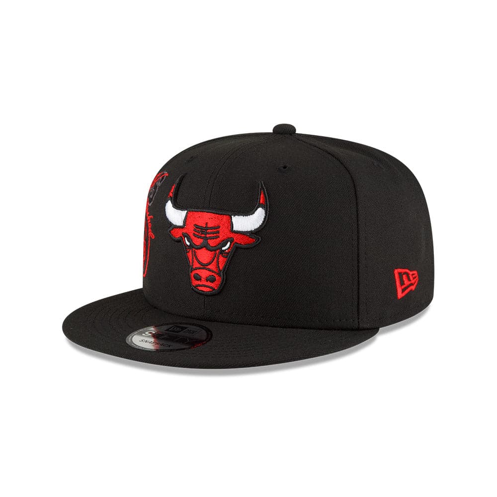 New Era Caps Youths Youths Chicago Bulls New Era NBA 21-22 Back Half 9FIFTY Snapback Hat - Black