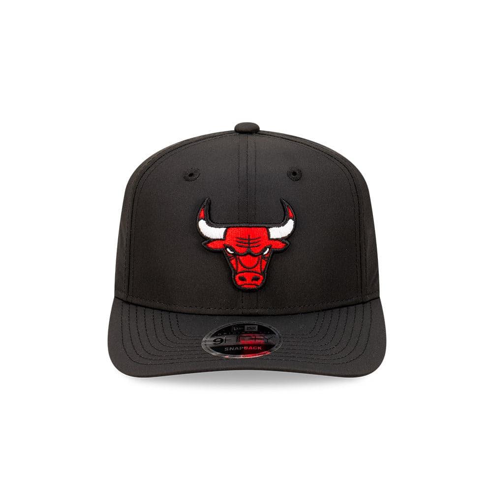 New Era Caps Youths Youths Chicago Bulls New Era NBA Team Prolite 9FIFTY Pre-Curved Snapback Hat - Black