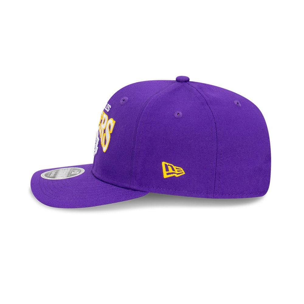 New Era Caps Youths Youths Los Angeles Lakers New Era NBA Team Arch Pre-Curved OF 9FIFTY Snapback Hat - Purple
