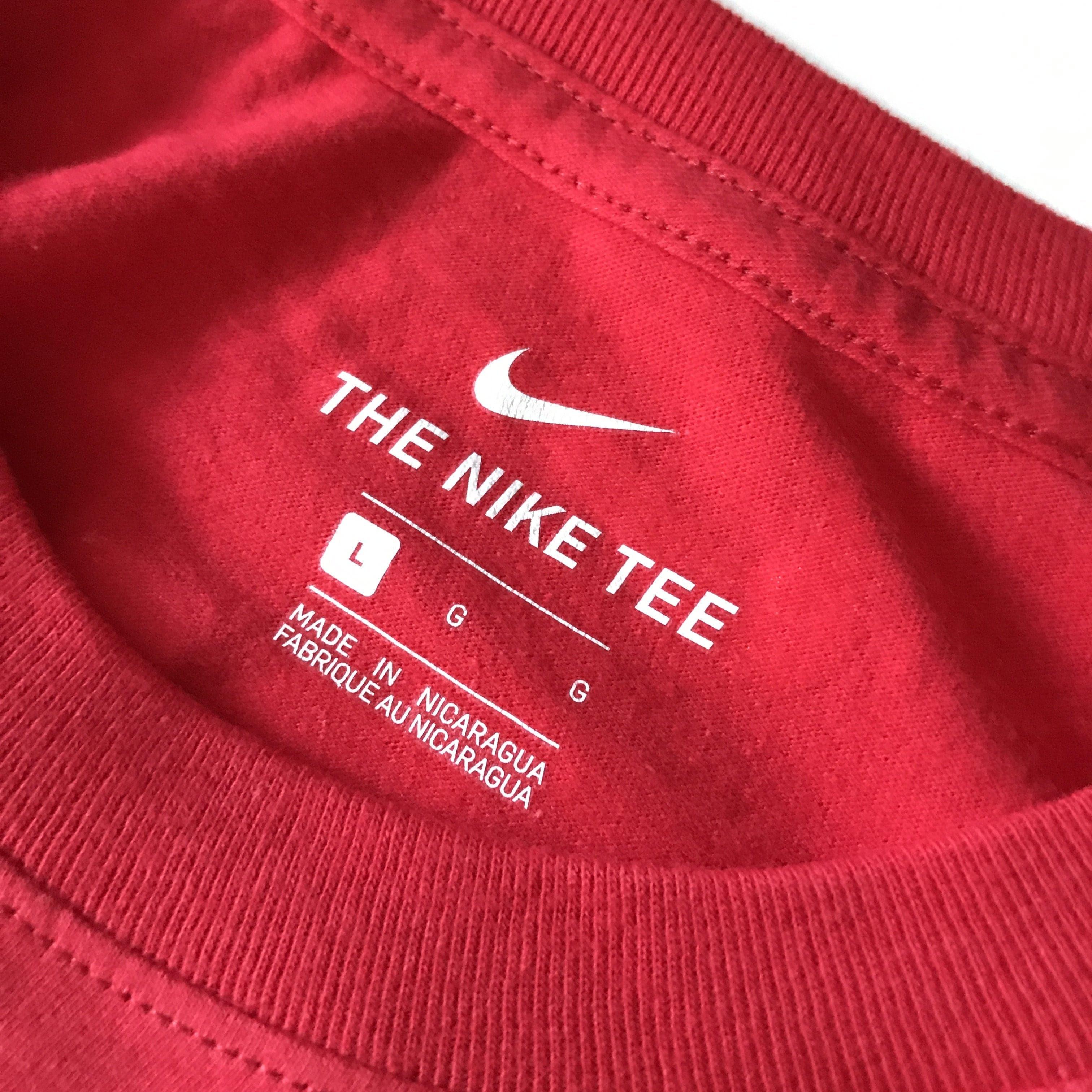 Nike T-Shirts Youths Patrick Mahomes Kansas City Chiefs Nike NFL Player T-Shirt - Red
